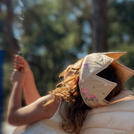 Confetti Crown Salmon